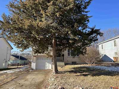 2306 Clay St Bellevue, NE 680053931