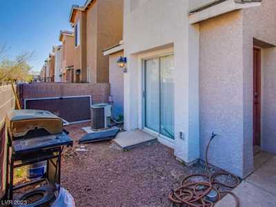 4076 Rocky Beach Dr Las Vegas, NV 89115