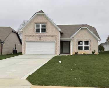 374 Green Hills Dr Springfield, TN 37172