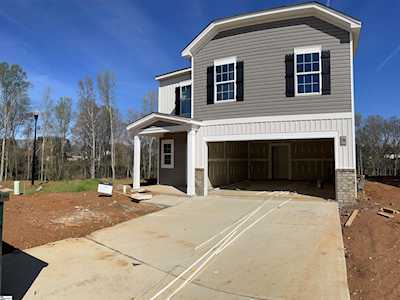 1518 Matlock Ct Boiling Springs, SC 29316