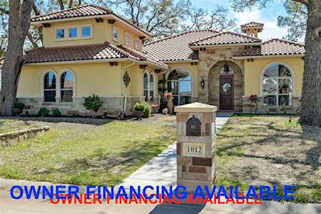 1012 Catalina Bay Boulevard Granbury, TX 76048