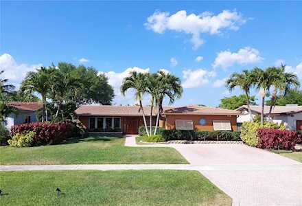 4815 Cleveland St Hollywood, FL 33021