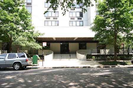1221 N Dearborn Parkway #1402-S Chicago, IL 60610