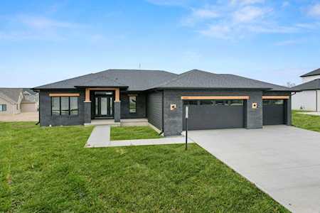 6161 Bateleur Court Fort Wayne, IN 46845