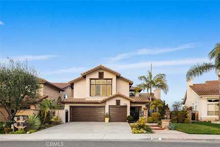 25931 Cedarbluff Laguna Hills, CA 92653