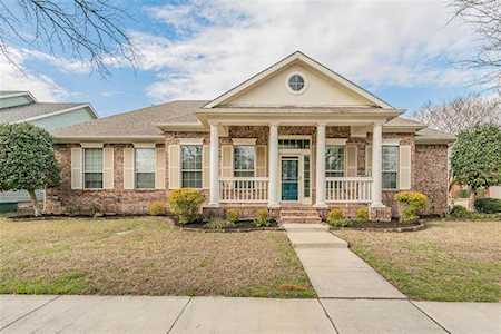 8517 Newman Drive North Richland Hills, TX 76180