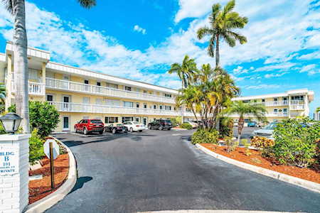 101 Doolen Court #310 North Palm Beach, FL 33408