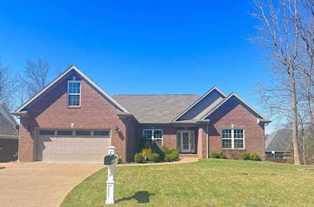 8142 Bucks Lane Evansville, IN 47711