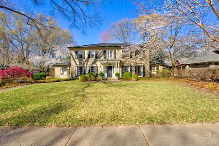 2041 Old Oak Dr Memphis, TN 38119