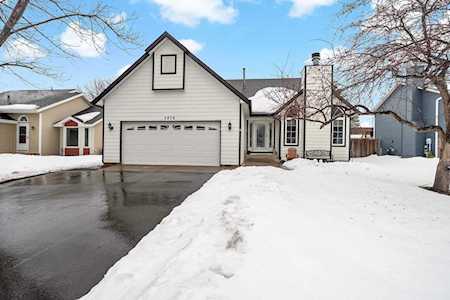 3876 Westbury Lane Eagan, MN 55123