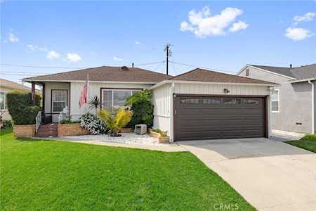 2914 Sandwood St Lakewood, CA 90712