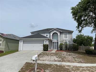 4512 Stable Dr Valrico, FL 33594