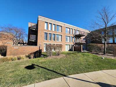 422 Kelburn Rd #221 Deerfield, IL 60015