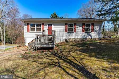 1170 Calvert Beach Rd Saint Leonard, MD 20685