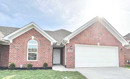 117B Lanai Dr Shepherdsville, KY 40165