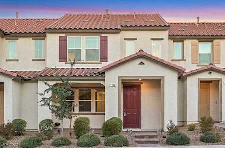 2866 Cabrillo Terrace St Henderson, NV 89044