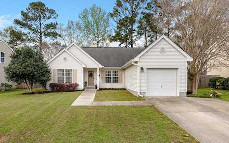 104 Broken Branch Dr Goose Creek, SC 29445