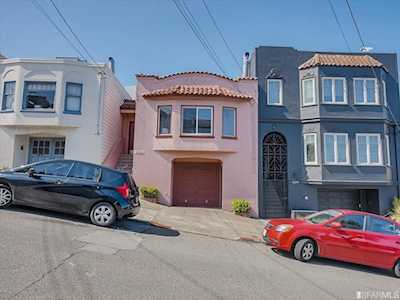 1583 Funston Avenue San Francisco, CA 94122