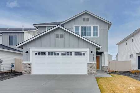 1716 N Crystal Cove Ave Meridian, ID 83646