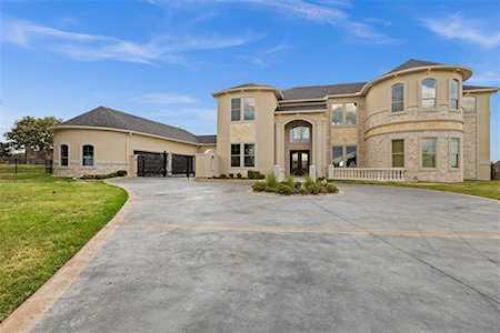 1021 Kingsbridge Lane Rockwall, TX 75032