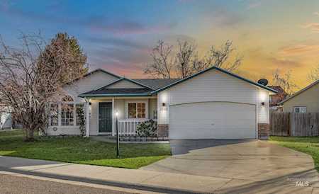 1265 W Waltman Drive Meridian, ID 83642