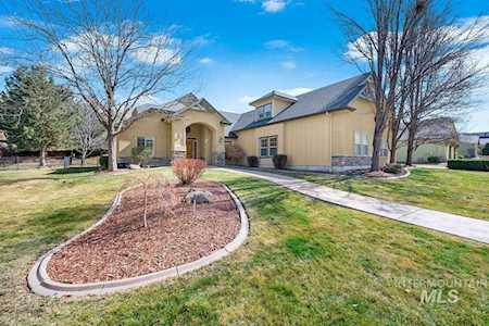 4614 N Arrow Villa Way Boise, ID 83703-7017