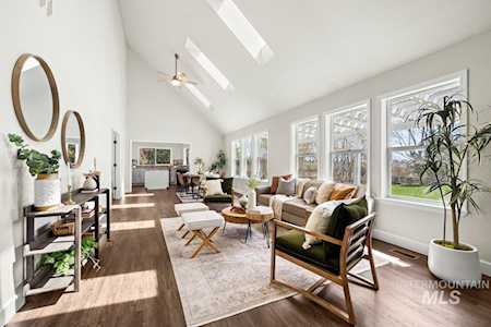 25530 Gooseberry Lane Middleton, ID 83644