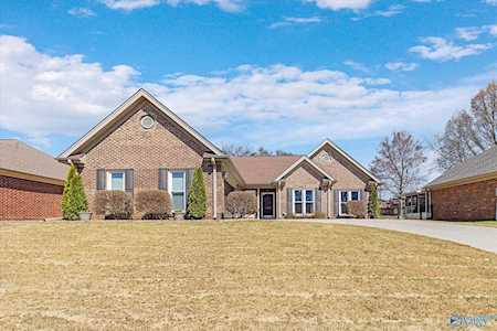 2505 SE Hamilton Drive Huntsville, AL 35803