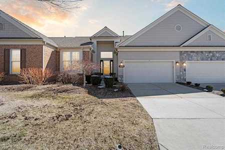16290 Forest Lake Dr Northville Twp, MI 48168