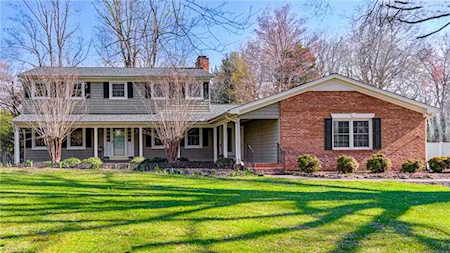 112 Ben Nevis Drive Kernersville, NC 27284