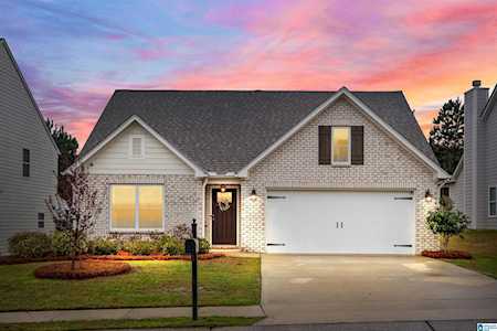 1067 Riviera Drive Calera, AL 35040