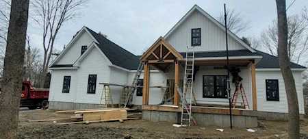 1243 Saugatucket Rd South Kingstown, RI 02879