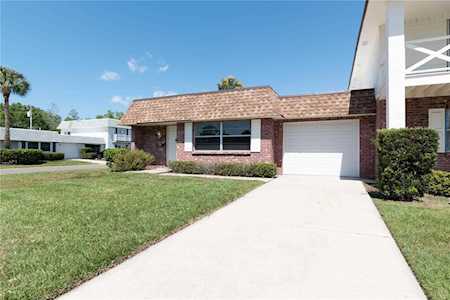 801 Mindy Ct Largo, FL 33771