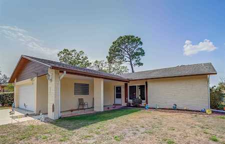 10531 Meadow Hill Dr Port Richey, FL 34668