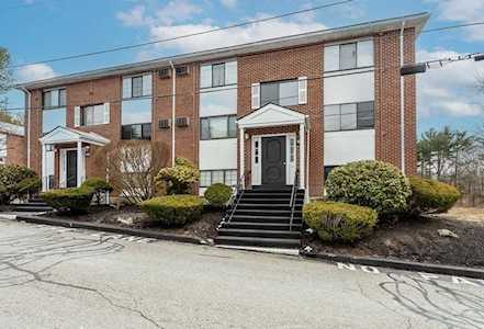 10 Colonial Dr #4A Andover, MA 01810