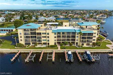 4647 SE 17th Place #204 Cape Coral, FL 33904