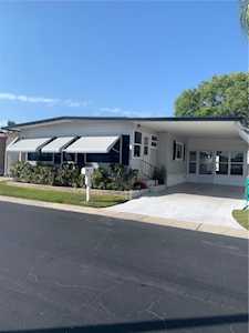 10285 N Lake Dr #80 Largo, FL 33773