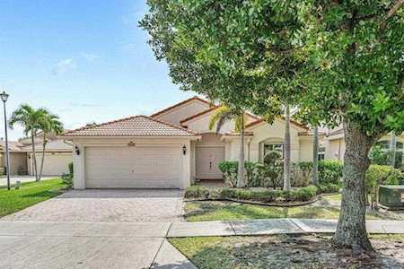 4692 Saint Simon Drive Coconut Creek, FL 33073