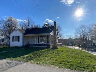 230 Elkhorn Dr Frankfort, KY 40601