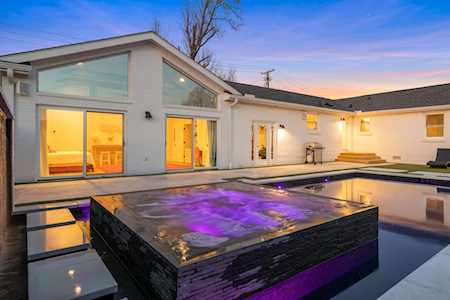 2508 Brittany Dr Nashville, TN 37206