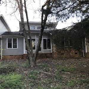 2018 Anderson Dr Williamston, SC 29697