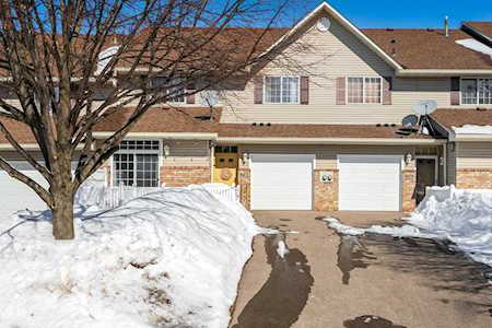 2740 Mallard Drive Woodbury, MN 55125