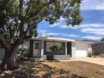7331 Neva Ln Port Richey, FL 34668