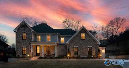 7108 Ridge Crest Road Owens Cross Roads, AL 35763