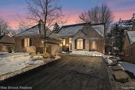 29400 Windmill Ct. Ct Farmington Hills, MI 48334