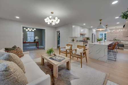 905 N 16th St Nashville, TN 37206