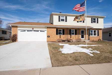 876 W 19th Ave Oshkosh, City of Oshkosh, WI 54902