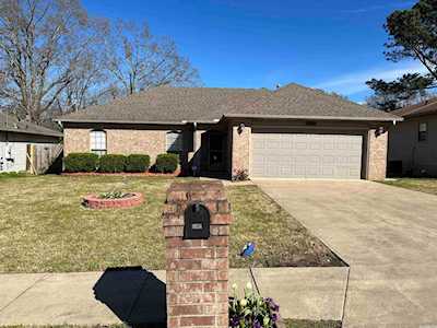 10036 Farris Ave Sherwood, AR 72120