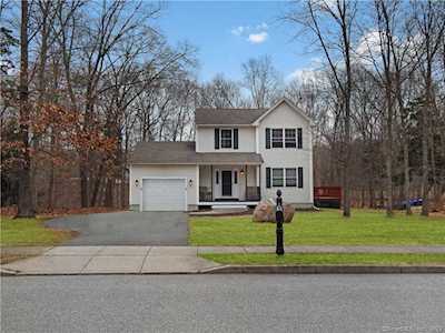 52 Great Brook Road Groton, CT 06340