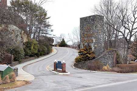 406 Paradise Rd #2Q Swampscott, MA 01907